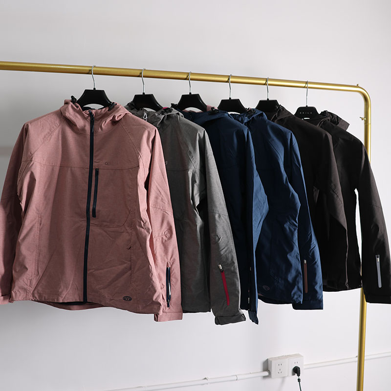 10000防水透气保暖软壳冲锋衣