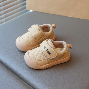 2025春秋新款婴幼儿透气机能室内鞋0-1岁2男童软底防滑学步鞋女宝