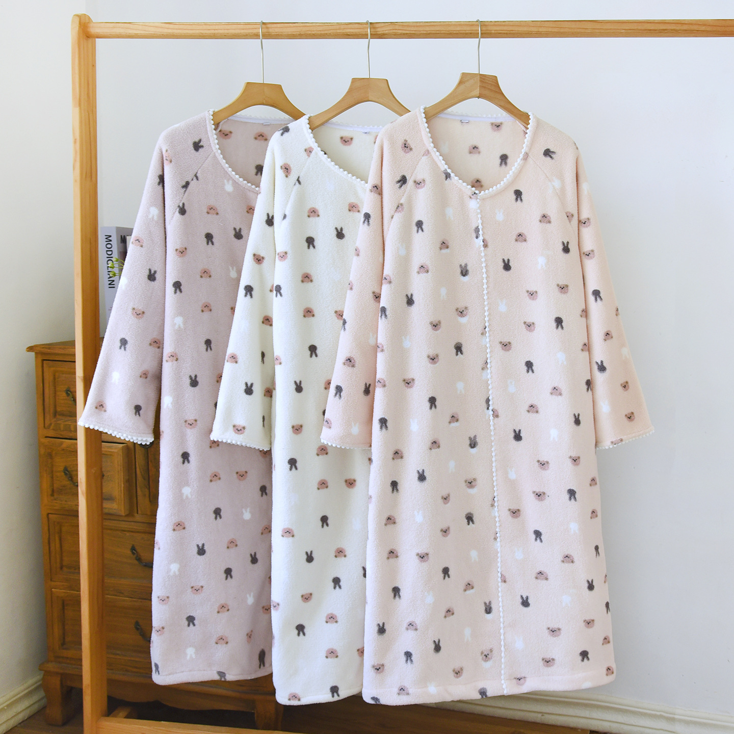 无注册商标珊瑚绒加绒加厚睡裙