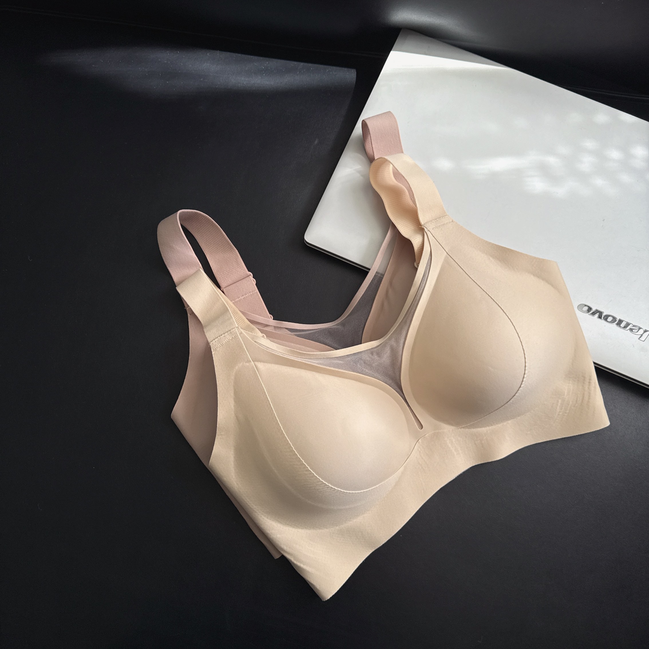 汐黛儿大码文胸薄款收副乳无钢圈女生内衣大胸显小无痕胸罩全罩杯