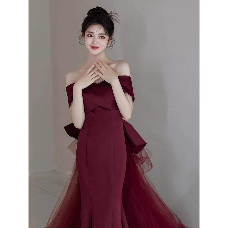 一字肩订婚礼服裙高端轻奢小众酒红色新娘敬酒服鱼尾绝美气质法式