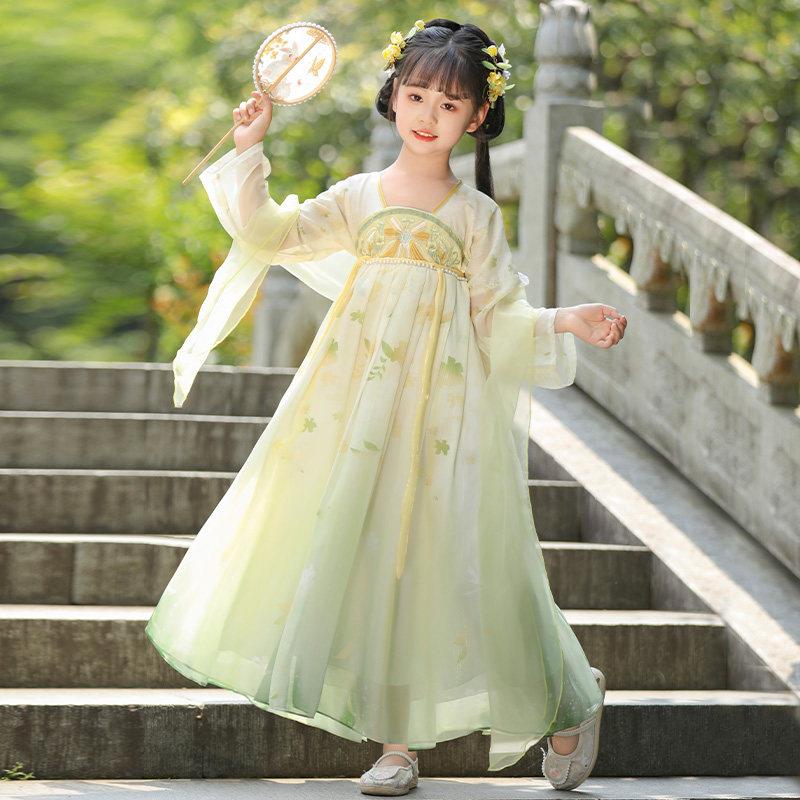 汉服女童连衣裙演服2-9出2026款中国女风新超仙小孩公主裙唐装表