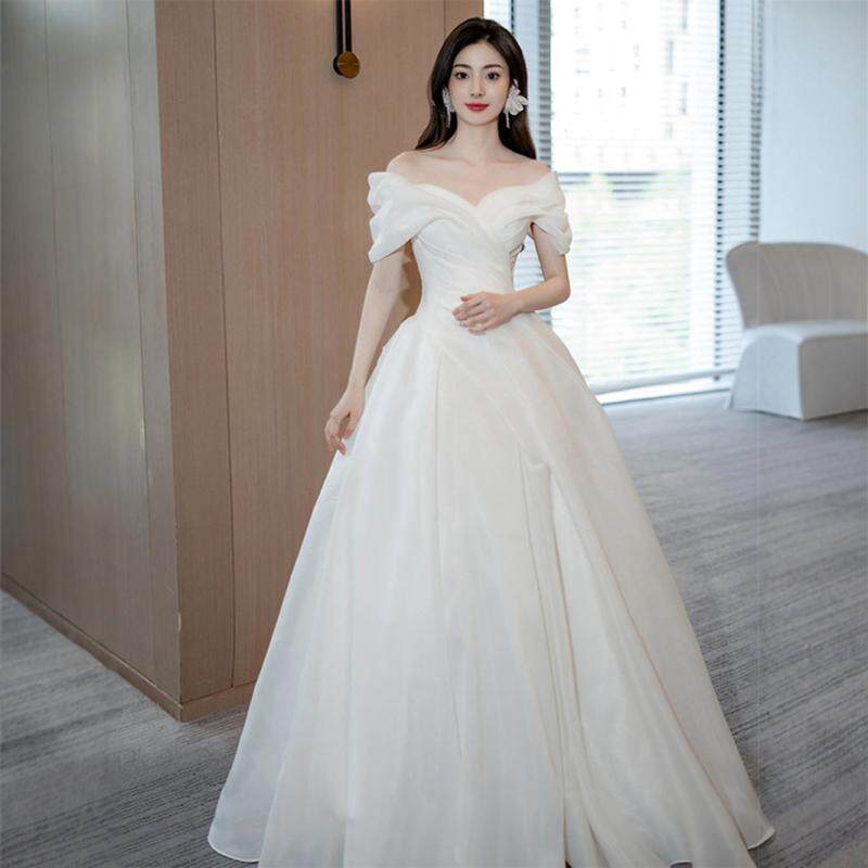 一字肩轻婚纱2024新款晚礼服小个子齐地简约主婚纱出门纱超仙