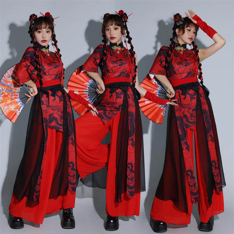 女团演出服新款中国风爵士舞蹈服年会团体打歌服打鼓国潮女装套装