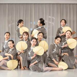 一荤一素舞蹈旗袍开叉古典舞长裙偏偏喜欢你演出服渔光曲表演大码