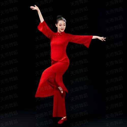 秧歌NMW服女新款套装鼓扇舞蹈子演出服腰民广场舞服装族表演跳舞