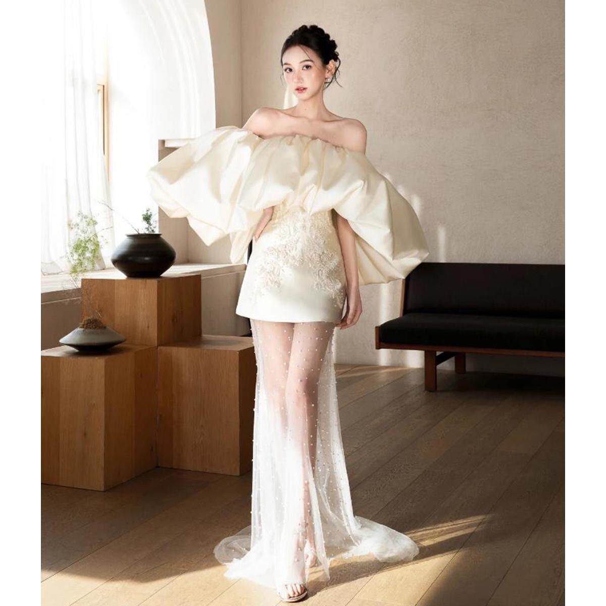 法式晨袍高级感小个子一字肩轻婚纱轻奢小众新娘缎面领证登记礼服