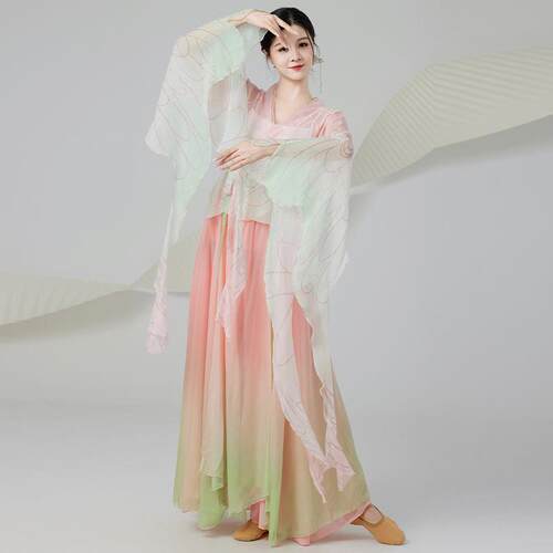 小城春颂春山554488舞蹈典服星月落簪花谣引桃花诺古演出装飘逸纱