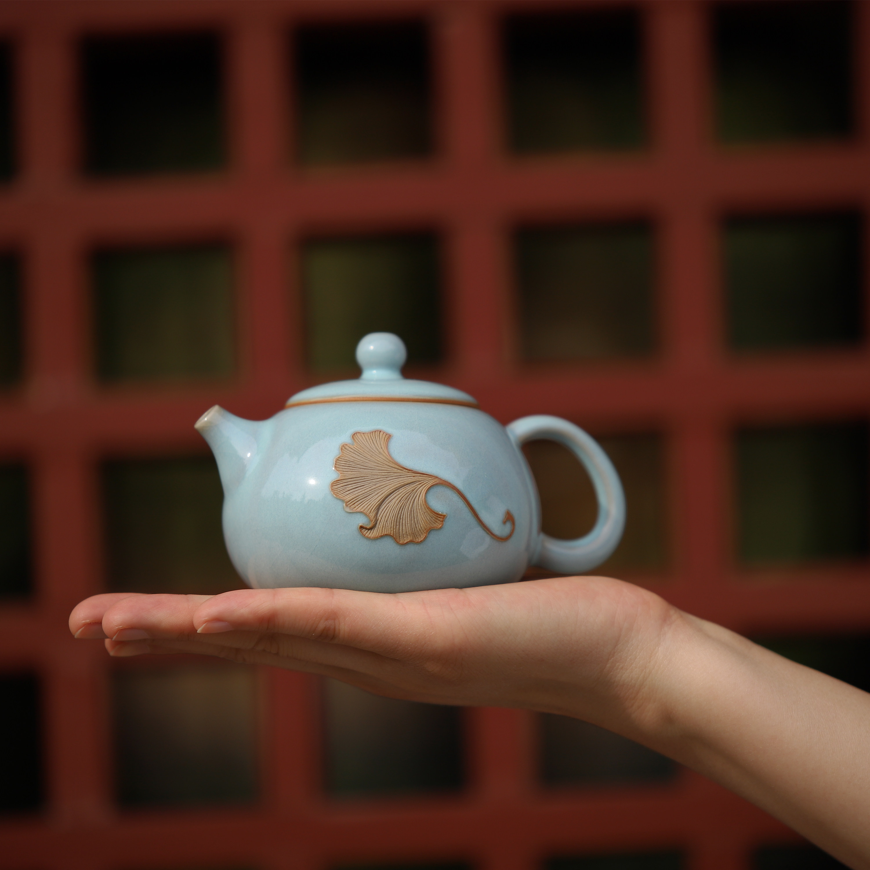 弘宝汝窑王振芳天青釉银杏叶壶