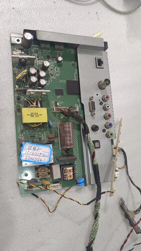 富可视IC-40CP800电视主板 1P-013AX01-2010屏S400DH4－2