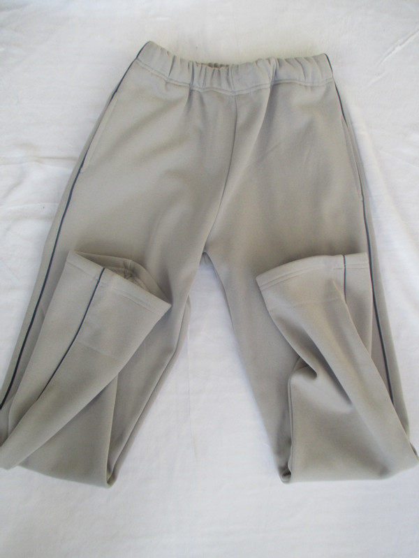 北京 日坛中学 秋冬季棉质灰色蓝边运动直筒长裤冬季加绒校裤