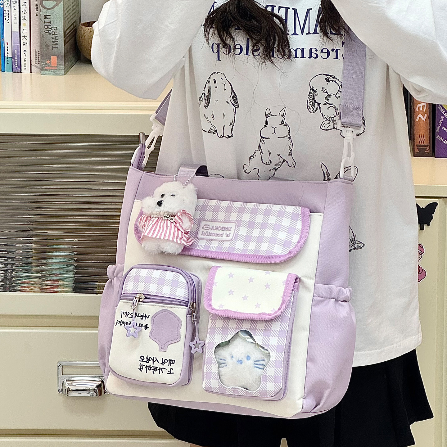 高颜值百搭女学生通勤单肩斜挎包