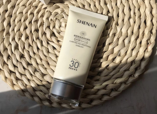 柜288 善yan福瑞达零感透亮防晒乳霜脸部隔离防紫外线SPF30