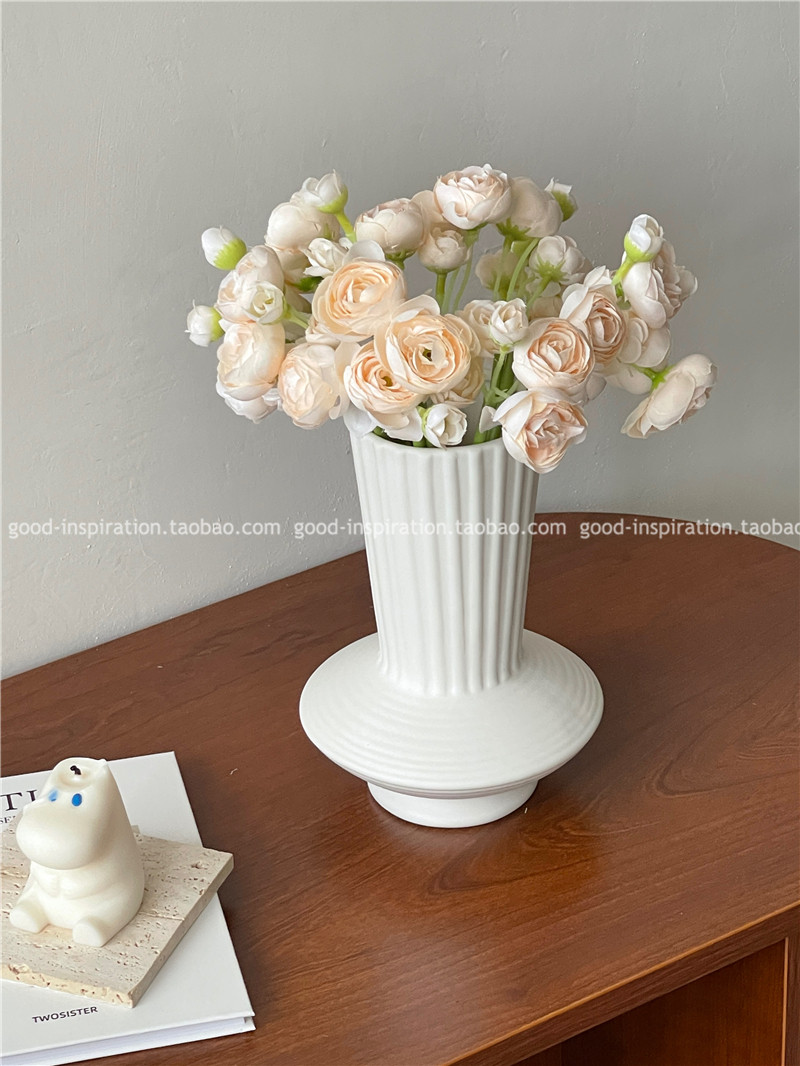 典雅艺术陶瓷白色花瓶 ins复古北欧简约鲜花卧室客厅插花摆件花器