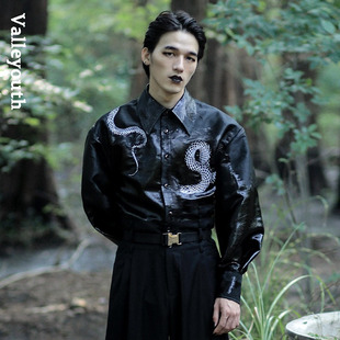 山谷少年原创设计师男装 闪光鳞片提花刺绣宽松小众质感衬衫 黑蛇