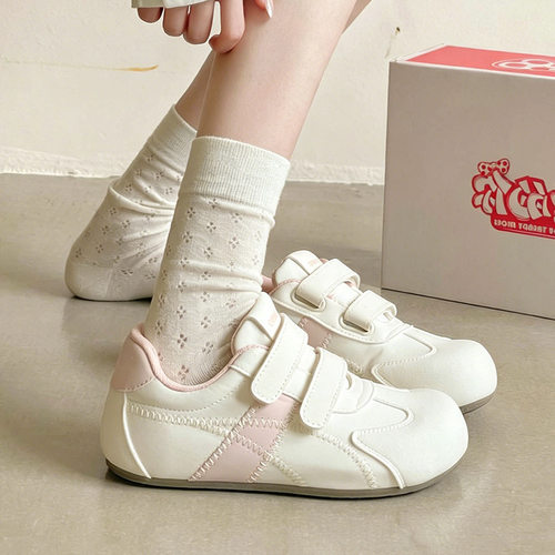 休闲鞋百搭学生德训鞋女面包鞋女