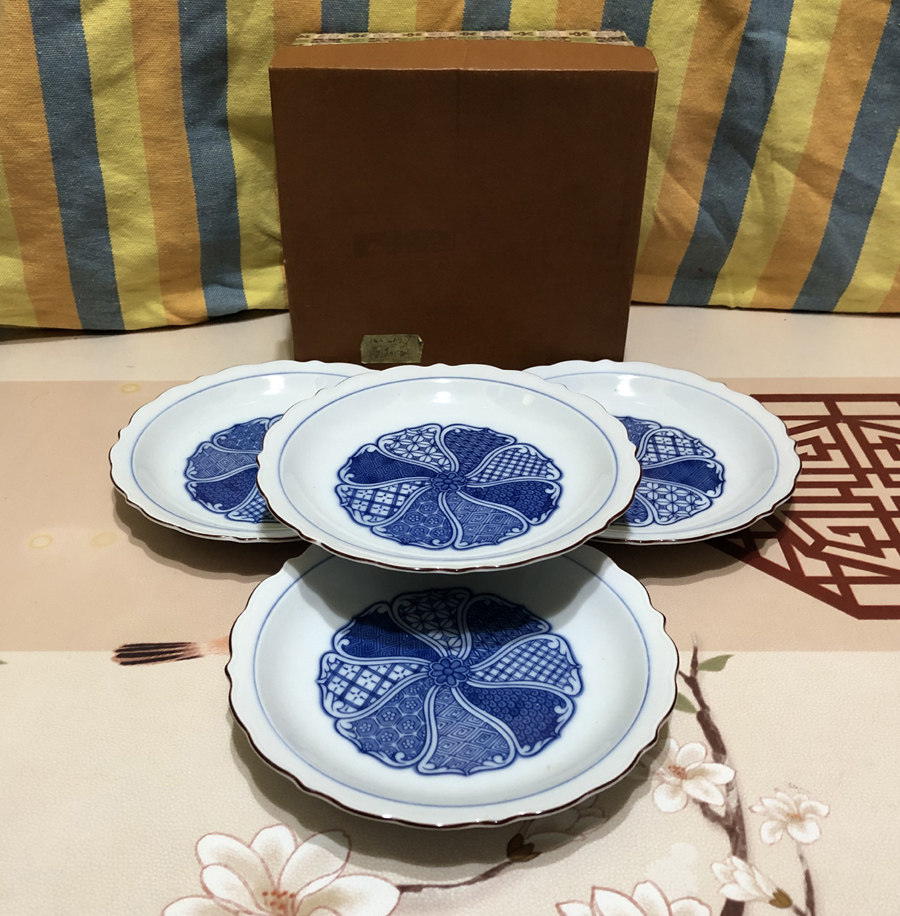 日本回流白峰窑花朵盘餐盘平盘青花盘冷热菜盘盘子陶瓷盘 4件套