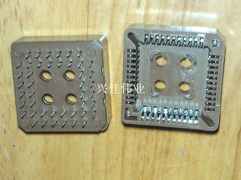 IC插座PLCC44 PLCC44测试座 PLCC44 直插带针孔 IC测试座 测试座