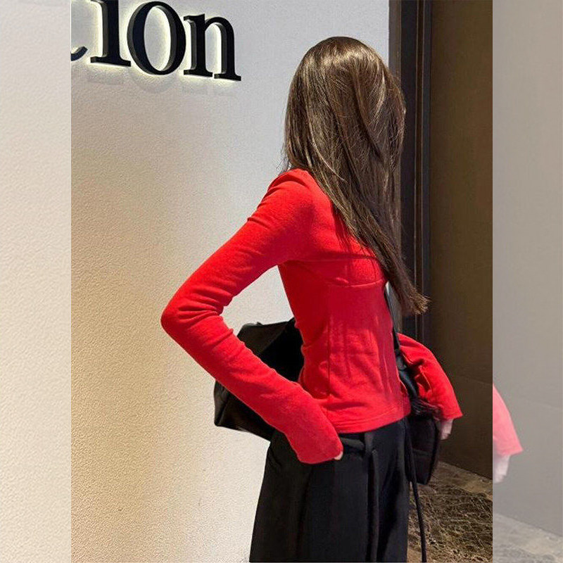 法式独特绝美上衣高级感轻奢减龄洋气小衫超好看红色长袖T恤冬季,女装/女士精品,T恤,淘宝优惠券,粉丝福利购,淘宝优惠卷