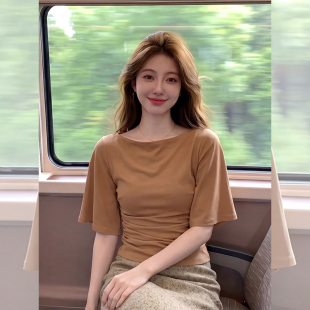 t恤女短袖2026夏独特漂亮巨好看设计感别致很仙的绝美正肩小上衣