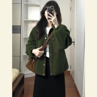 独特漂亮上衣小众不撞款时髦洋气韩系小香风绿色羊羔毛外套女冬季