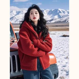 红色短款羊羔毛加绒外套女新款冬季2026年爆款时尚洋气摇粒绒上衣