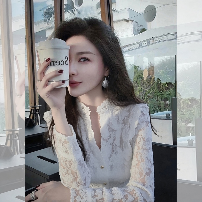 【赠送运费险】独特漂亮蕾丝上衣