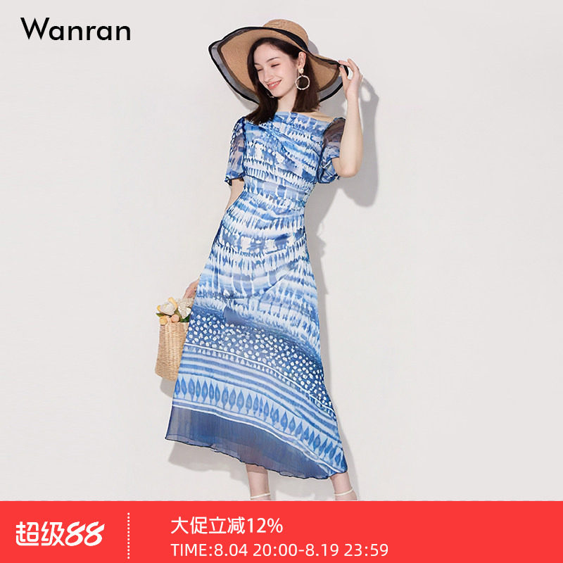 2026夏季新款气质千金一字肩灯笼袖收腰显瘦印花连衣裙礼服裙女