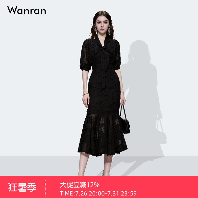 2026夏季新时尚名媛V领收腰提花雪纺中长鱼尾黑色连衣裙