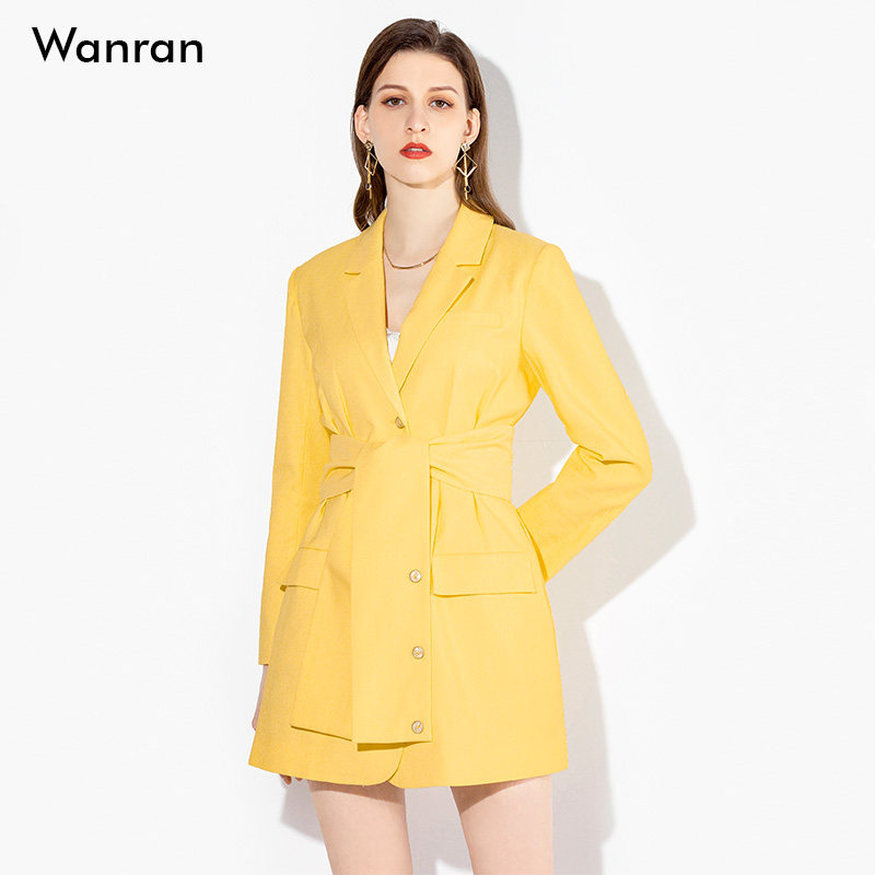 2026春装新款简约显瘦西装外套女短款时尚连衣裙女修身职业装