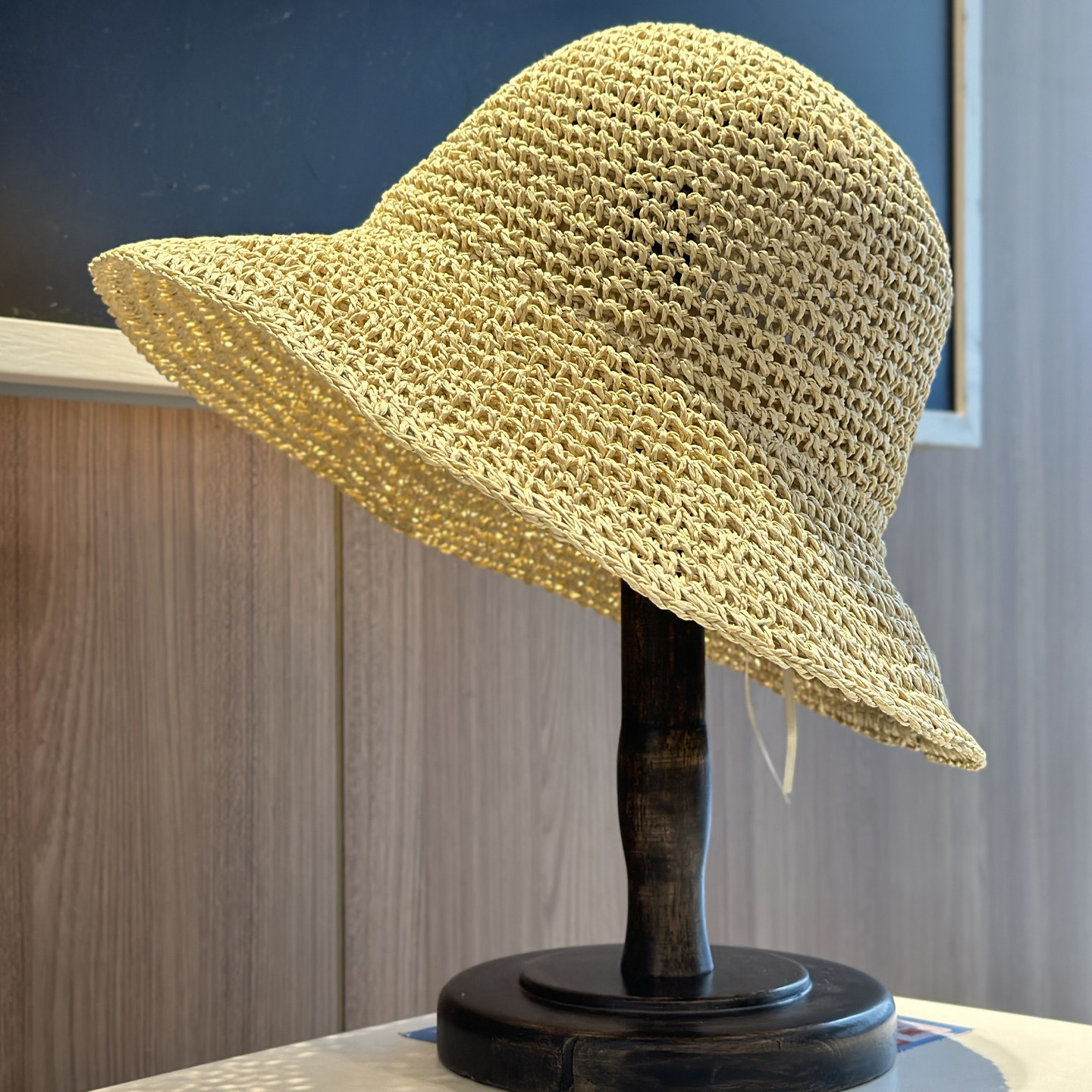 夏季编织大檐纯色草帽子女防晒遮阳显脸小度假轻薄沙滩帽2026新款