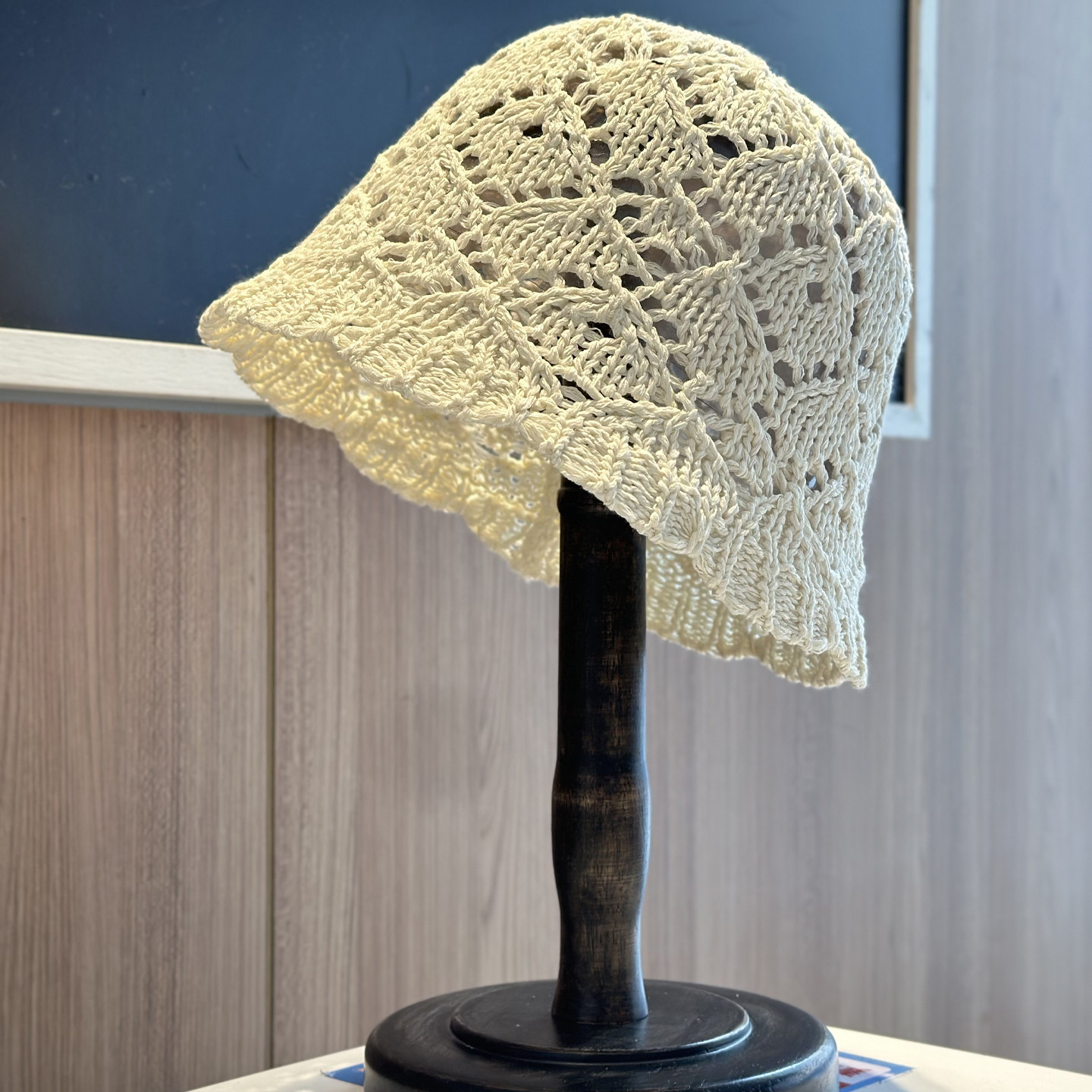 花边手工钩花镂空渔夫帽子女夏季蕾丝木耳边透气甜美盆帽水桶帽