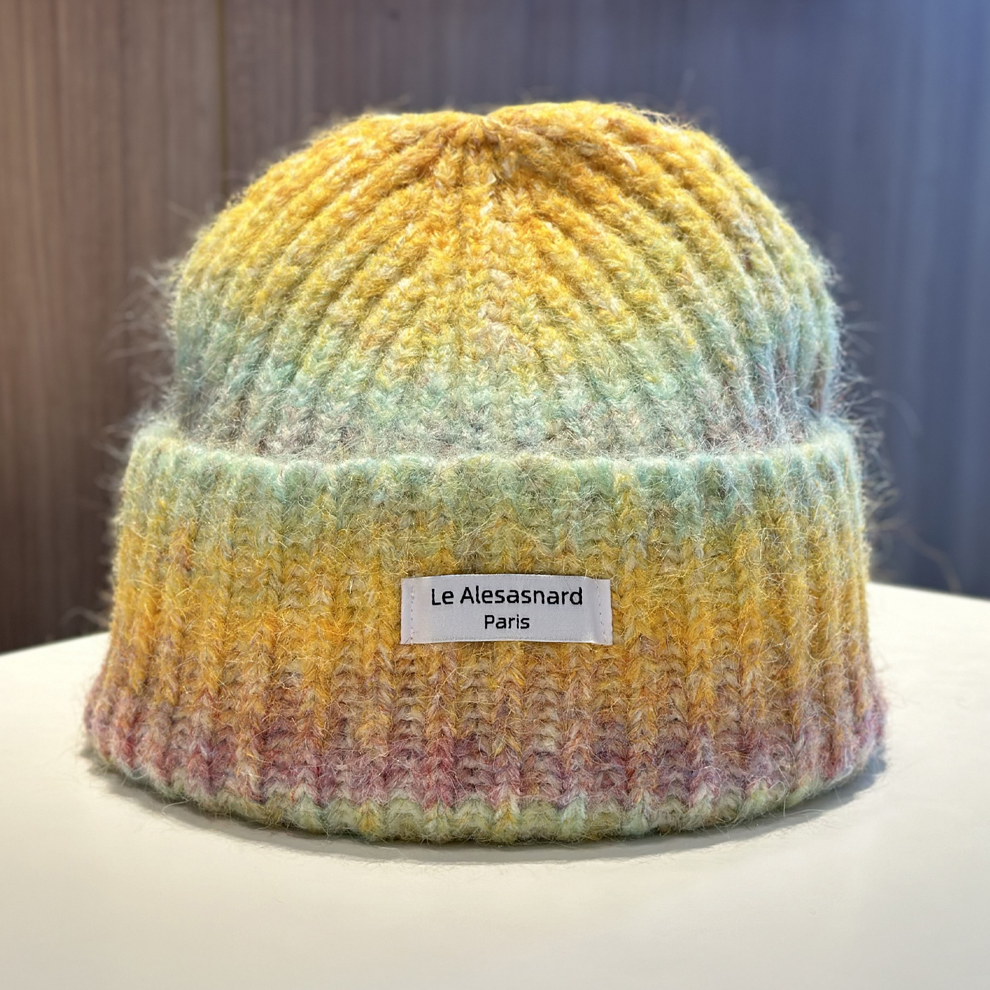 落日晚霞渐变字母贴布毛线帽