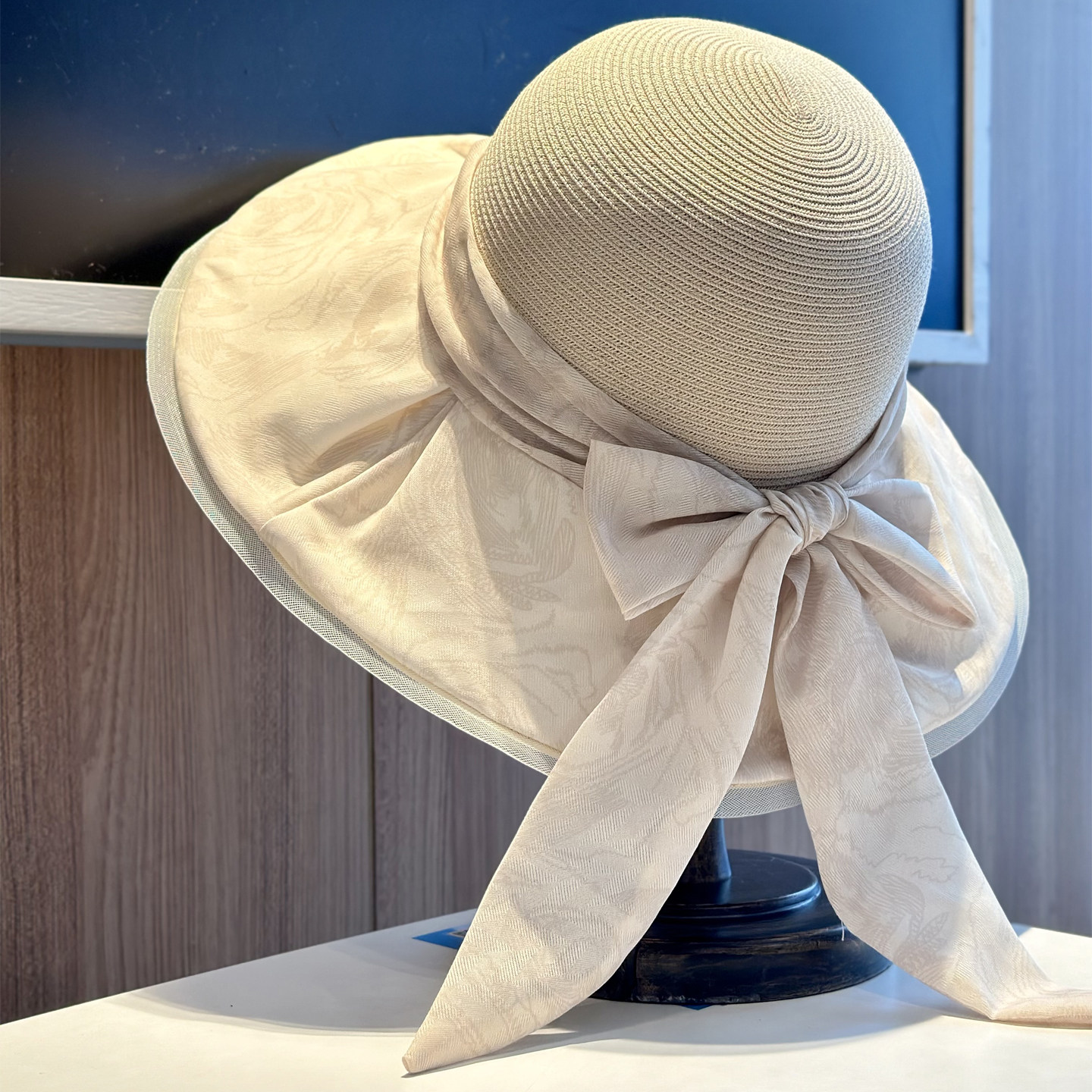 夏季国风草编蝴蝶结遮阳帽子女大檐防晒帽优雅度假防紫外线沙滩帽