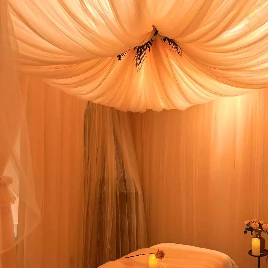 私密馆疗愈吊顶布置氛围纱幔