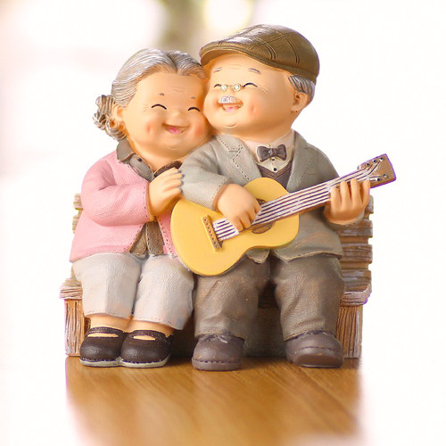 老头老太太吉他摆件客厅人物玩偶