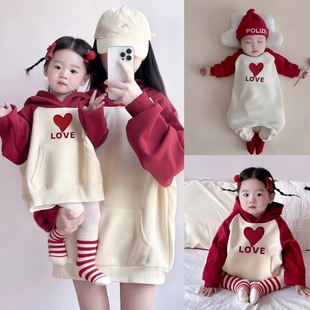 婴儿亲子装秋冬装2025新款一家三口四口炸街母子母女装加绒卫衣潮