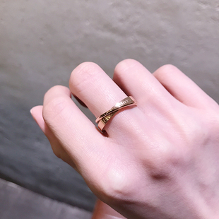 双环相扣交叉戒指简约钛钢镀18K玫瑰金不褪色男女情侣食指环戒子