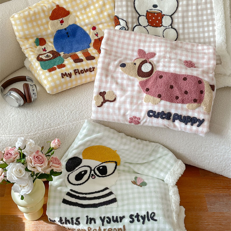 韩式创意少女心可爱萌宠牛奶绒毛毯卡通卧室客厅沙发休闲毯子