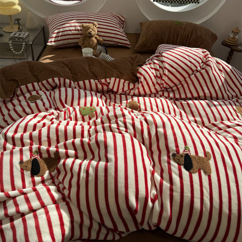 奶咖狗牛奶绒毛巾绣红条纹四件套