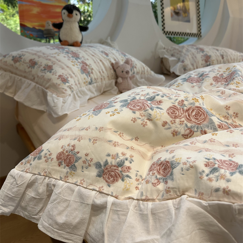 公主风温柔小碎花纯棉花边四件套