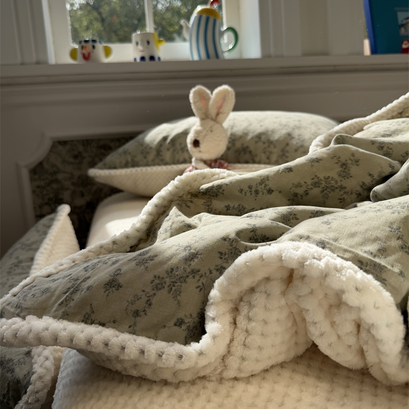 碎花墨染棉加华夫格提花绒四件套