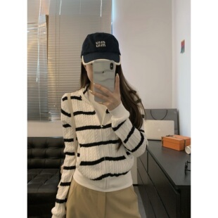 百搭条纹毛衣外套秋 fit舒适线韩系连帽麻花拉链开衫 Viiwen clean