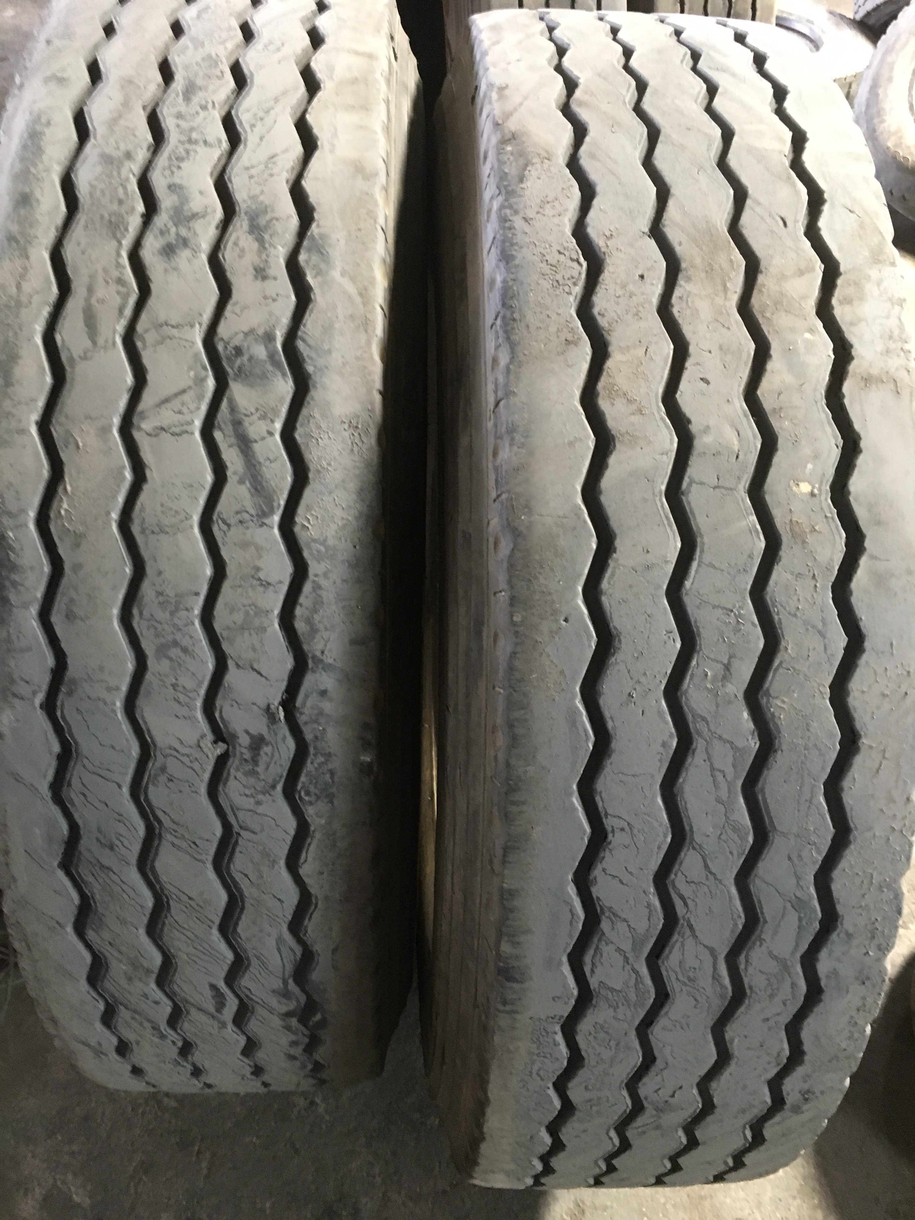 二手卡客货挂车真空钢丝胎8R9R10R11R12R295/80R22.5/275/70R22.5