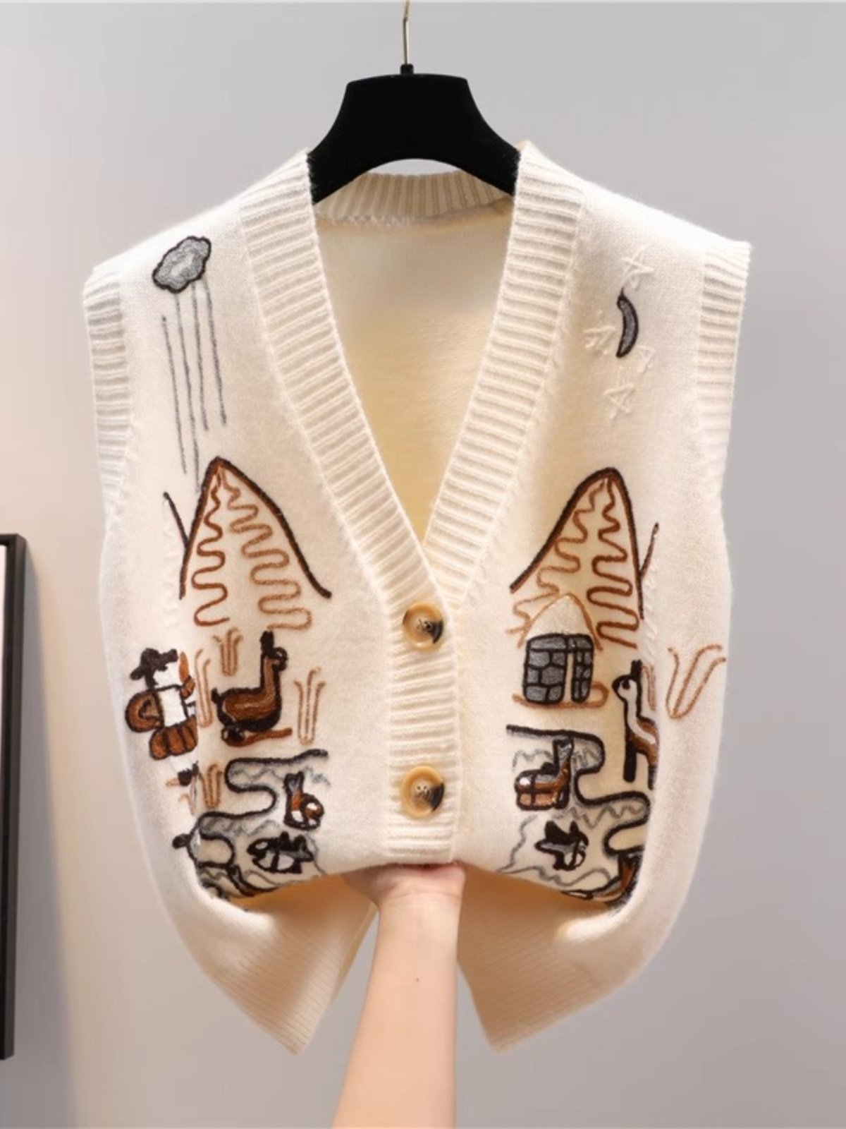 针织马甲背心2025新款春秋外穿女士毛衣韩版时尚外套刺绣无袖开衫