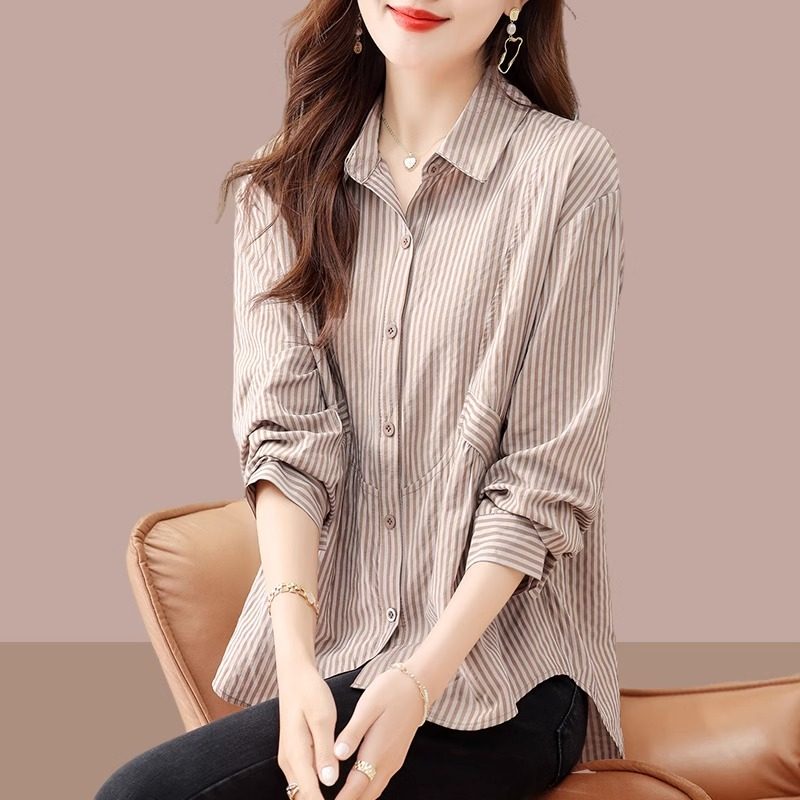 女生衬衫2026春秋新款设计感小众上衣时尚洋派遮肚子长袖条纹衬衫