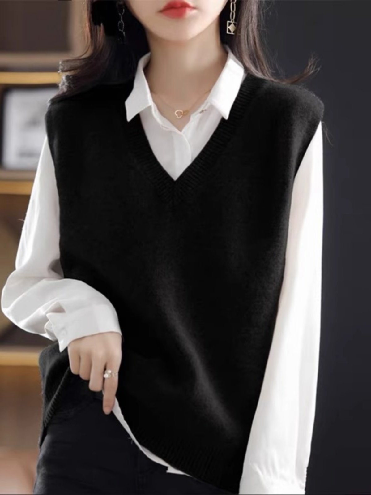 2025新款针织马甲女坎肩套头大码毛衣背心黑色叠穿无袖上衣秋冬厚