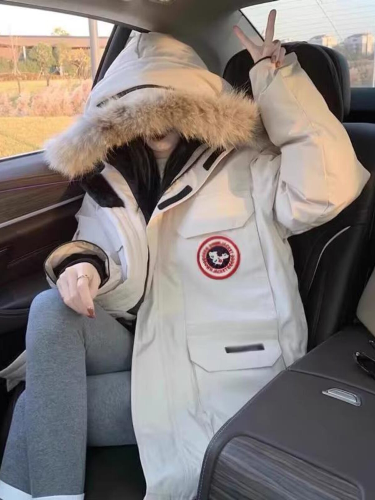 大码鹅工装羽绒服女中长款2025年冬季新款情侣派克服加厚连帽外套