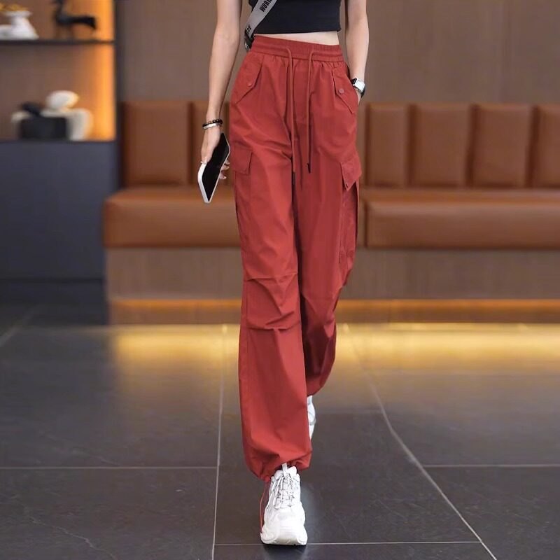红色美式工装裤女夏季薄款直筒裤2024新款夏天高腰阔腿速干运动裤