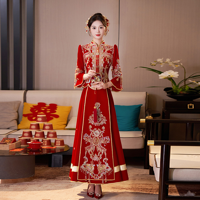 2025新款新娘中式秀禾服刺绣重工